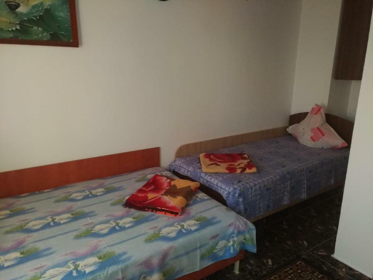Вілла Casa Din Gradina Ефоріє-Суд Екстер'єр фото